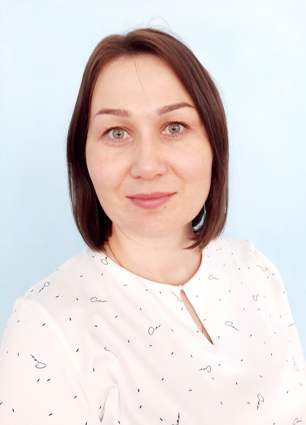 Ивакина Людмила Сергеевна.